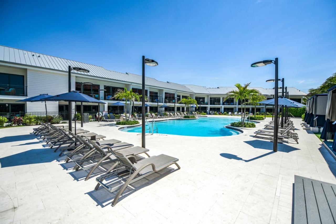 Anna Maria Beach Resort Holmes Beach Esterno foto