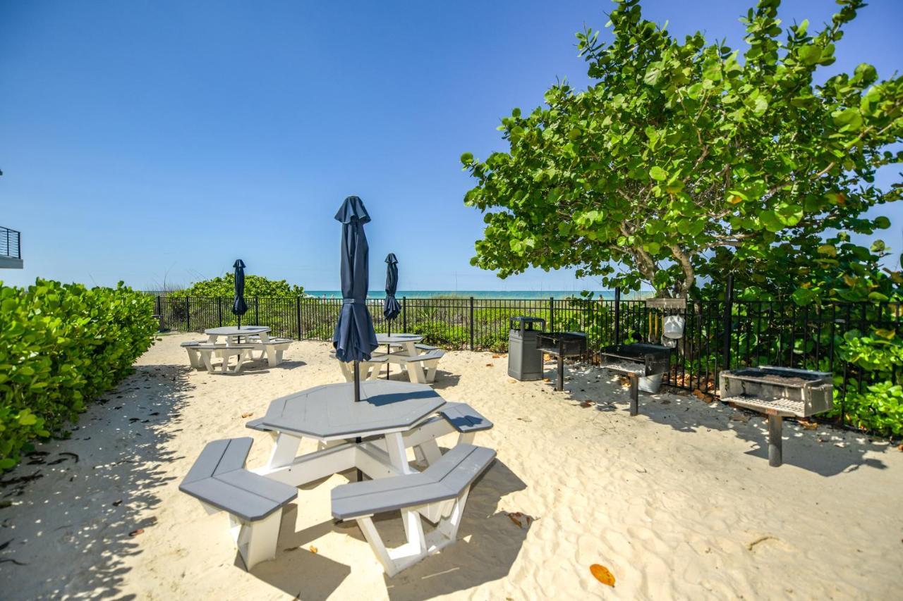 Anna Maria Beach Resort Holmes Beach Esterno foto