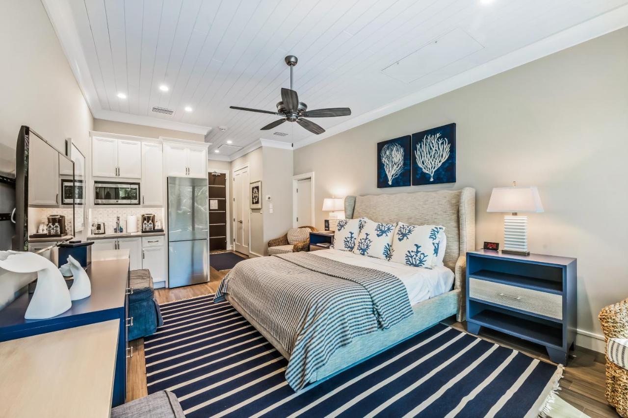 Anna Maria Beach Resort Holmes Beach Esterno foto